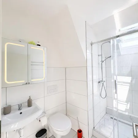 Rheinzimmer Komfort Homestay *